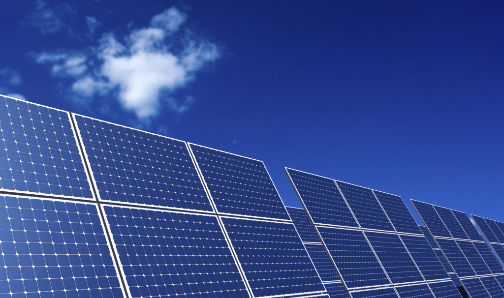 Placas solares Frigibel: las ventajas de la energía limpia